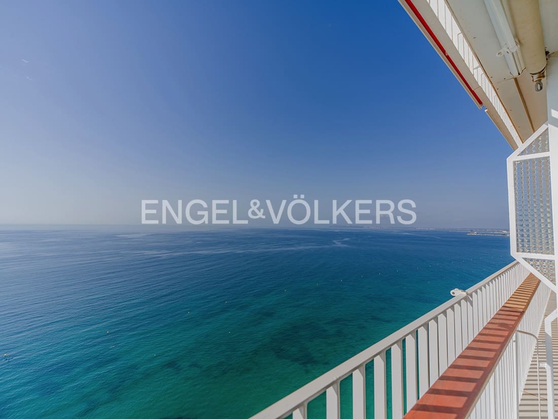 3 soverom Strandleiligheter til salgs i Alicante by med garasje - € 805 000 (Ref: 10016808)