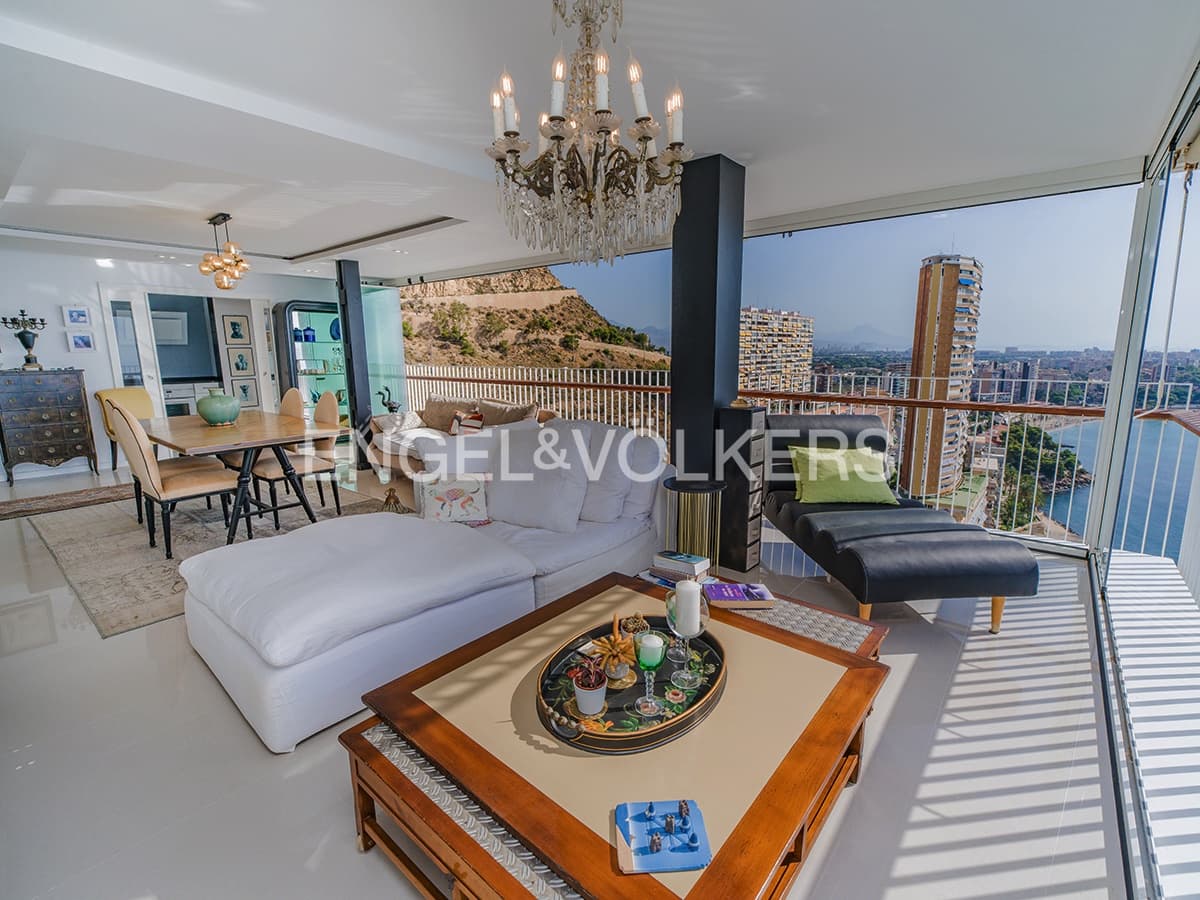 3 soverom Strandleiligheter til salgs i Alicante by med garasje - € 805 000 (Ref: 10016808)