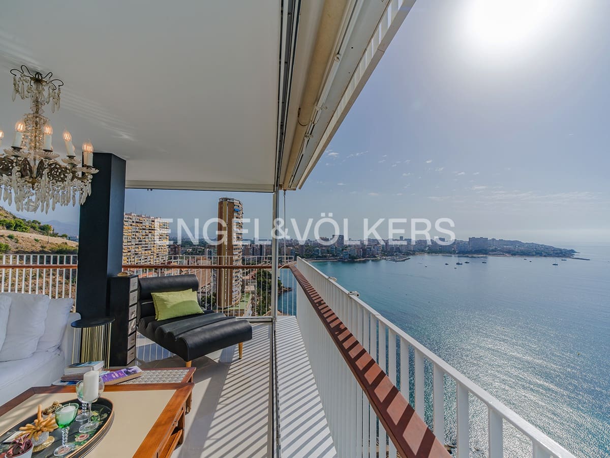 3 soverom Strandleiligheter til salgs i Alicante by med garasje - € 805 000 (Ref: 10016808)