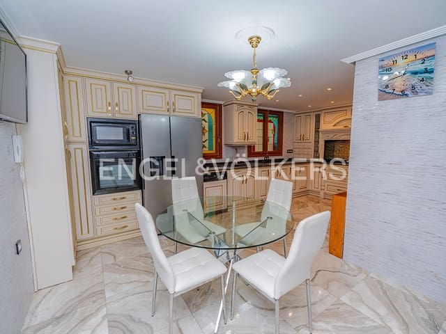 3 soverom Leilighet til salgs i Ensanche - Diputacion, Alicante by med garasje - € 520 000 (Ref: 10016809)