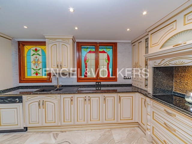 3 soverom Leilighet til salgs i Ensanche - Diputacion, Alicante by med garasje - € 520 000 (Ref: 10016809)