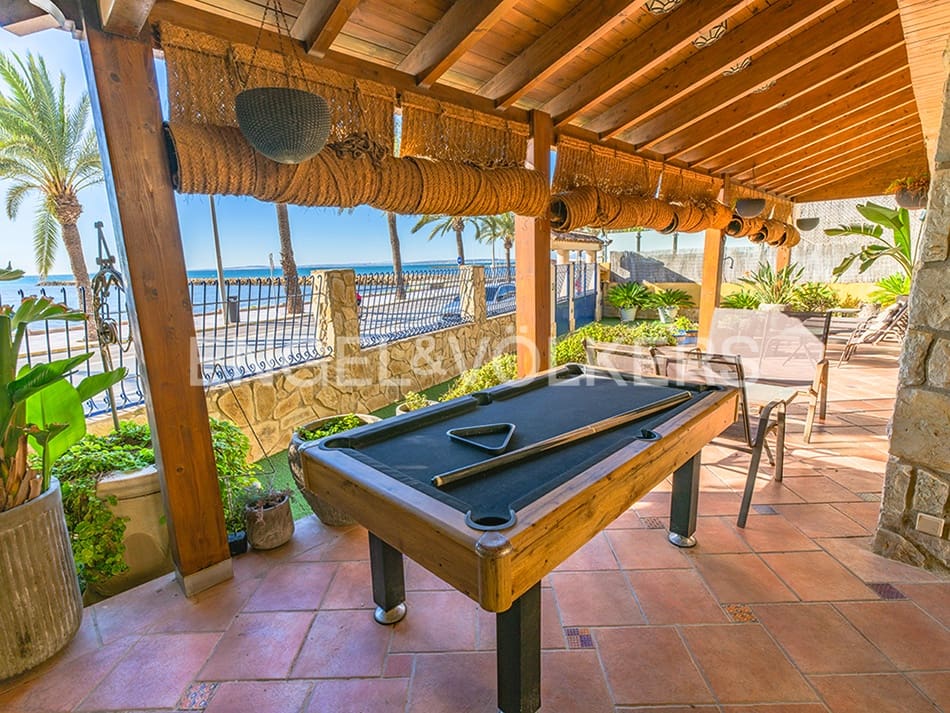 7 slaapkamer Villa te koop in Santa Pola met zwembad - € 1.400.000 (Ref: 10021205)