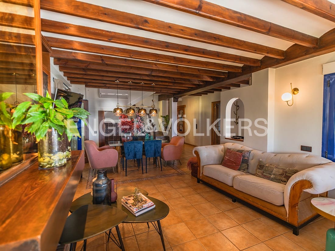 7 slaapkamer Villa te koop in Santa Pola met zwembad - € 1.400.000 (Ref: 10021205)