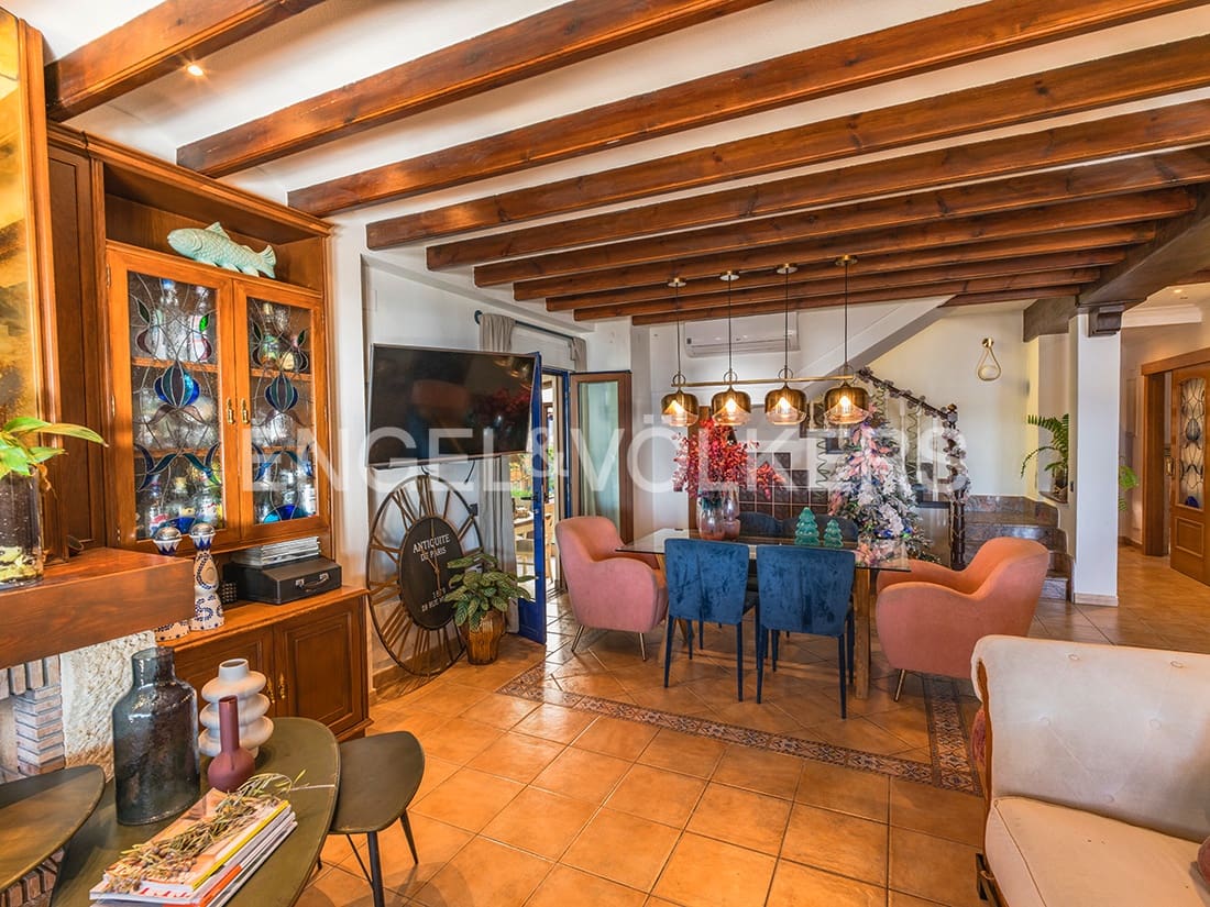 7 slaapkamer Villa te koop in Santa Pola met zwembad - € 1.400.000 (Ref: 10021205)