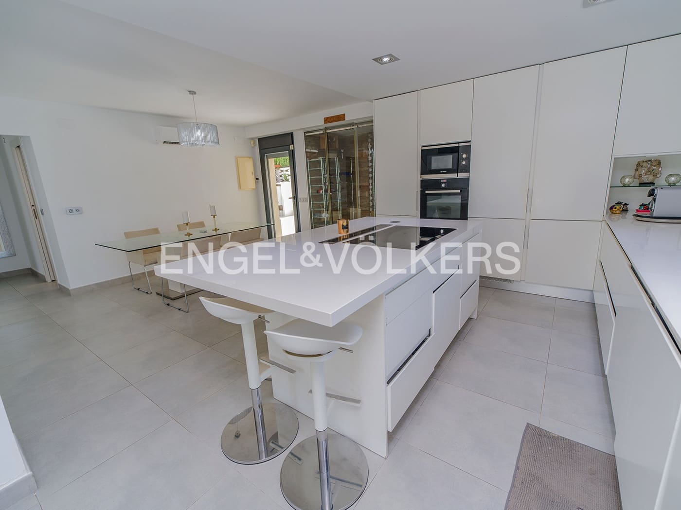 5 sypialnia Willa na sprzedaż w El Campello z basenem garażem - 950 000 € (Ref: 10024813)