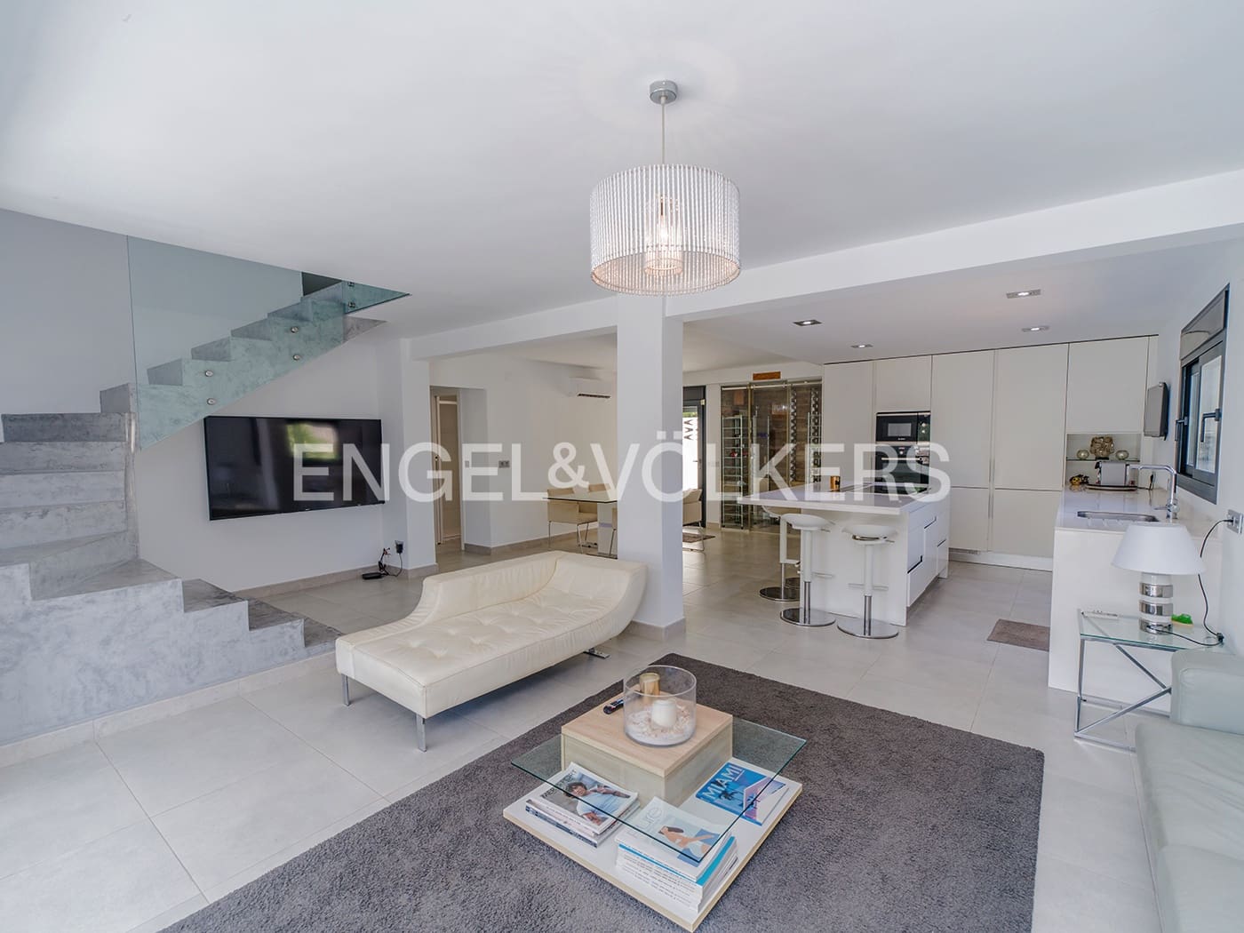 5 sypialnia Willa na sprzedaż w El Campello z basenem garażem - 950 000 € (Ref: 10024813)