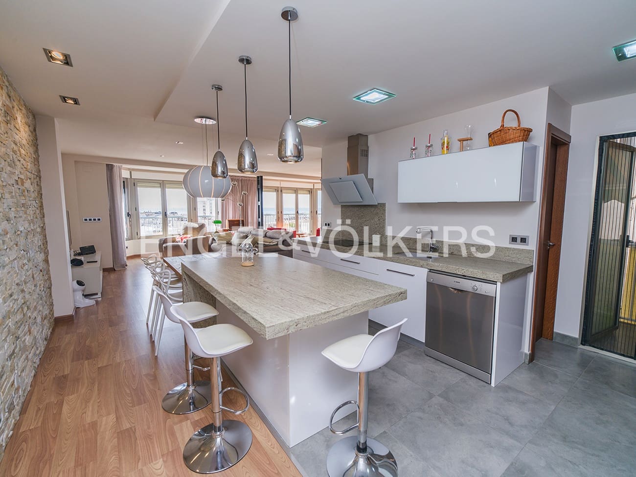 3 makuuhuone Asunto myytävänä paikassa Santa Pola mukana 
autotalli - 625 000 € (Ref: 10043400)