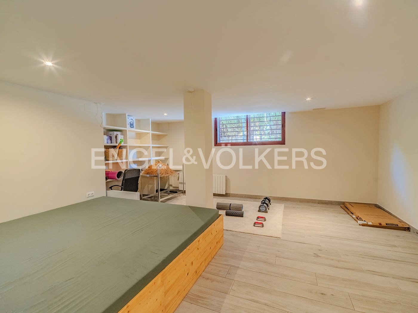 5 soveværelse Byhus til salg i Muchamiel / Mutxamel med swimmingpool garage - € 850.000 (Ref: 10045682)