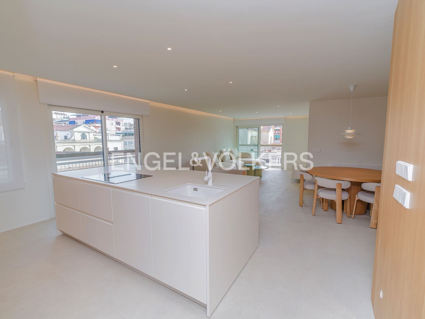 3 makuuhuone Huoneisto myytävänä paikassa Alicante kaupunki - 1 150 000 € (Ref: 10049653)