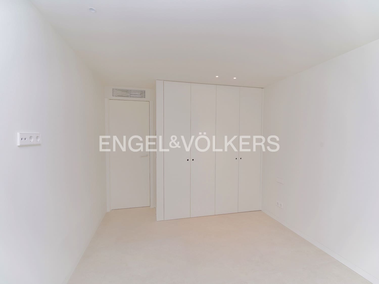 3 makuuhuone Huoneisto myytävänä paikassa Alicante kaupunki - 1 150 000 € (Ref: 10049653)