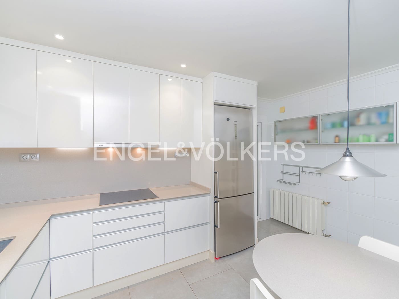 6 bedroom Townhouse for sale in Elche / Elx with pool garage - € 685,000 (Ref: 10057618)