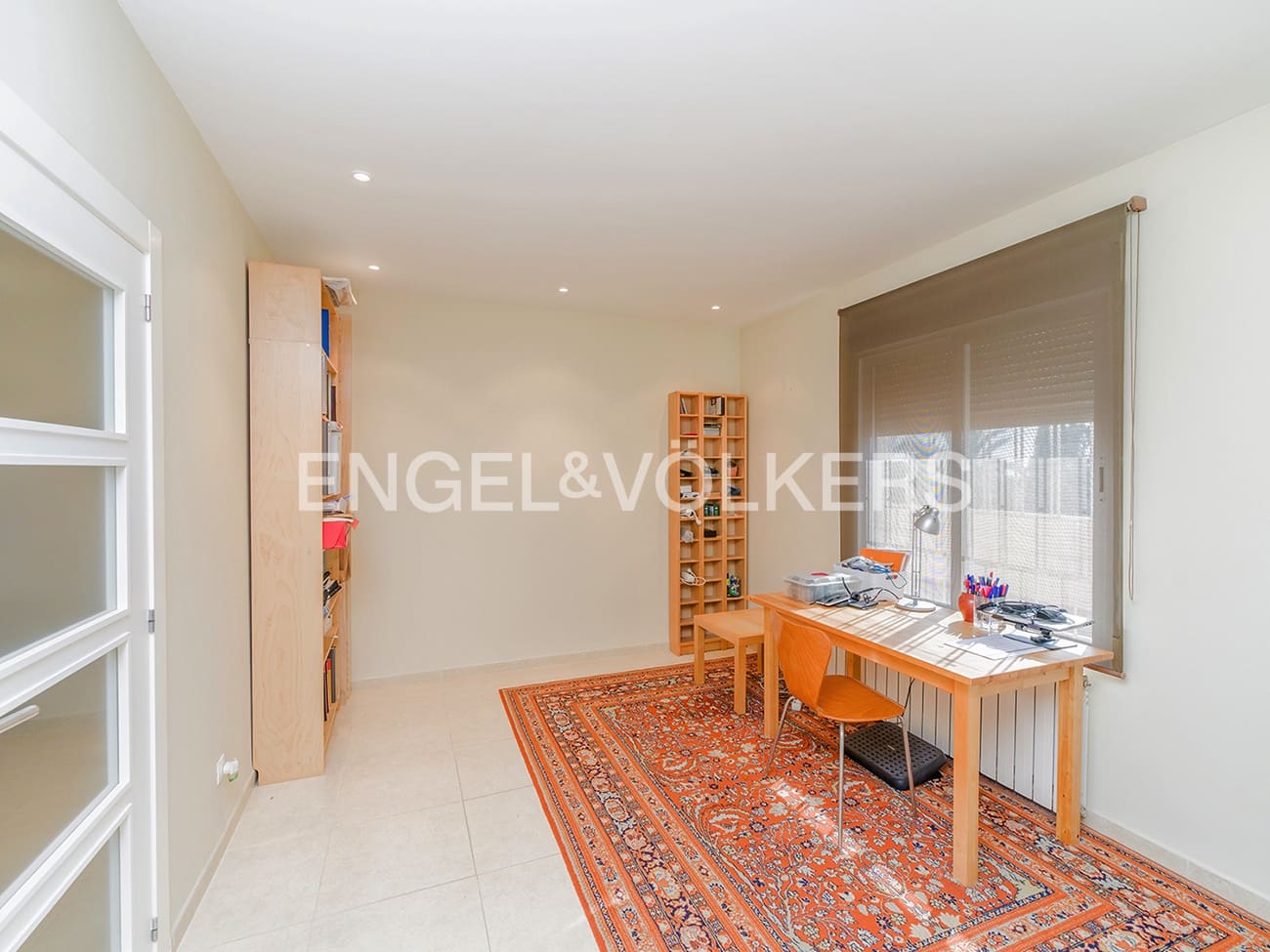 6 bedroom Townhouse for sale in Elche / Elx with pool garage - € 685,000 (Ref: 10057618)