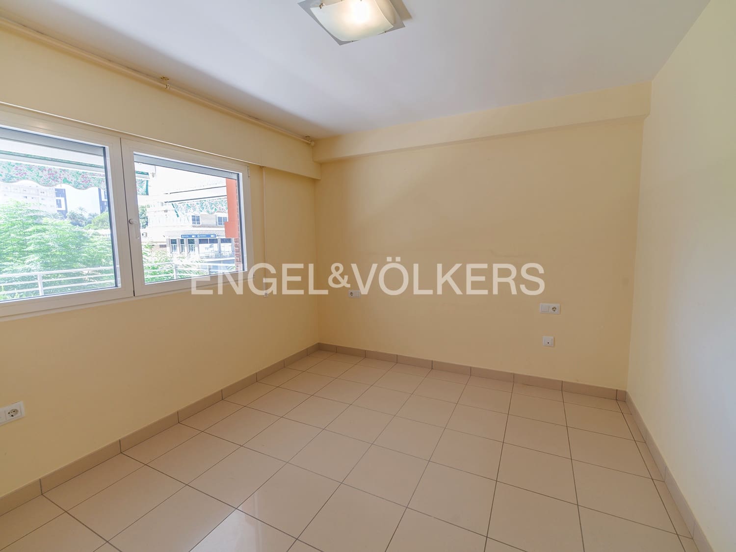 3 camera da letto Appartamento in vendita in Playa de San Juan con piscina garage - 420.000 € (Rif: 10072973)