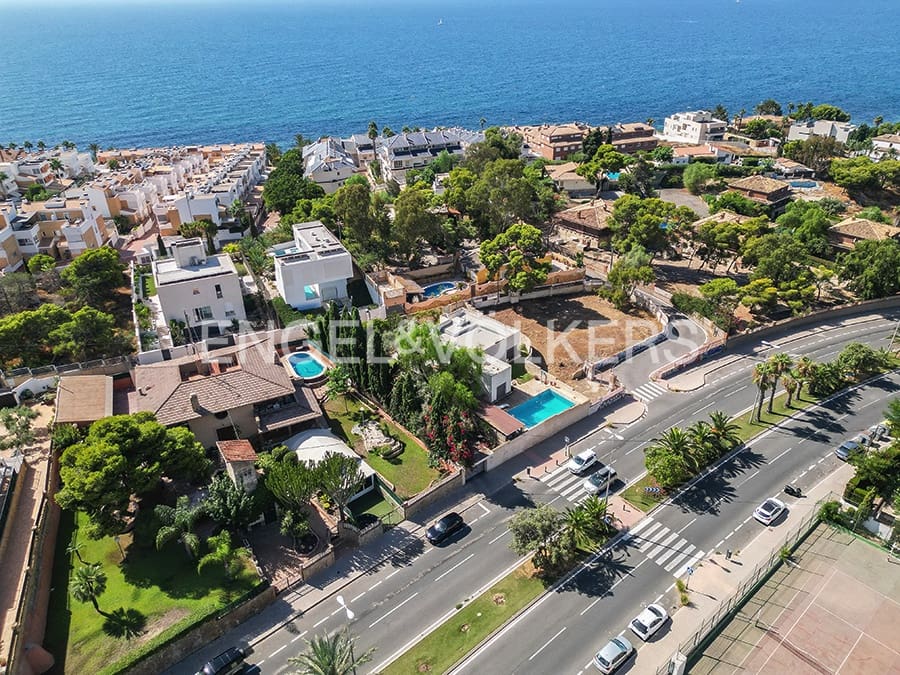 10 bedroom Villa for sale in Cabo de las Huertas with pool - € 1,900,000 (Ref: 10073129)