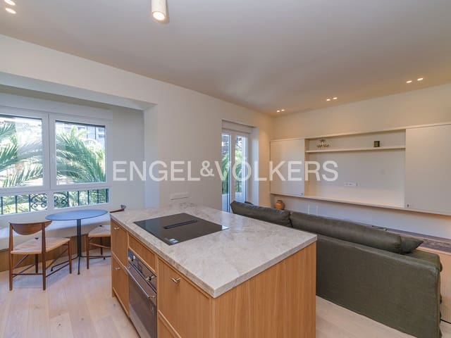 3 makuuhuone Huoneisto myytävänä paikassa Barrio del Centro, Alicante kaupunki - 895 000 € (Ref: 10081507)