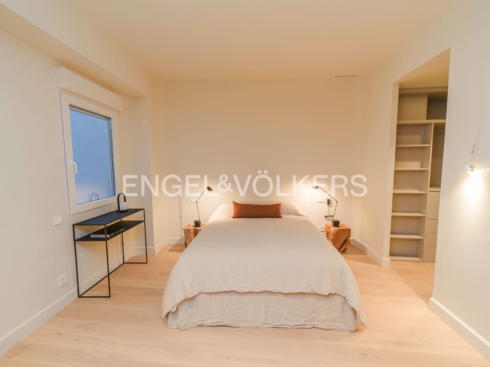 3 makuuhuone Huoneisto myytävänä paikassa Alicante kaupunki - 895 000 € (Ref: 10081507)