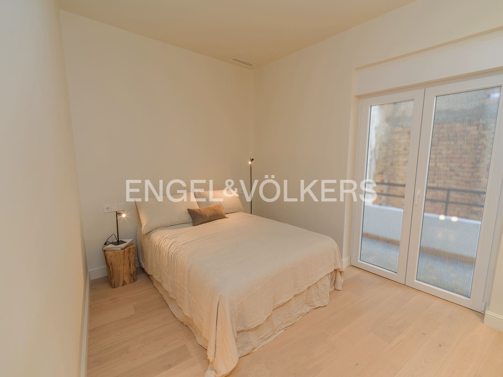 3 makuuhuone Huoneisto myytävänä paikassa Alicante kaupunki - 895 000 € (Ref: 10081507)