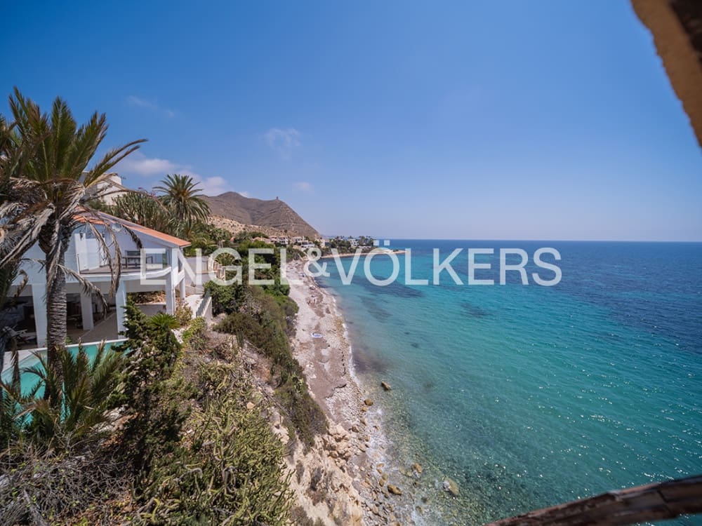 6 quarto Casa em Banda para venda em Coveta Fuma com piscina garagem - 1 290 000 € (Ref: 10085044)