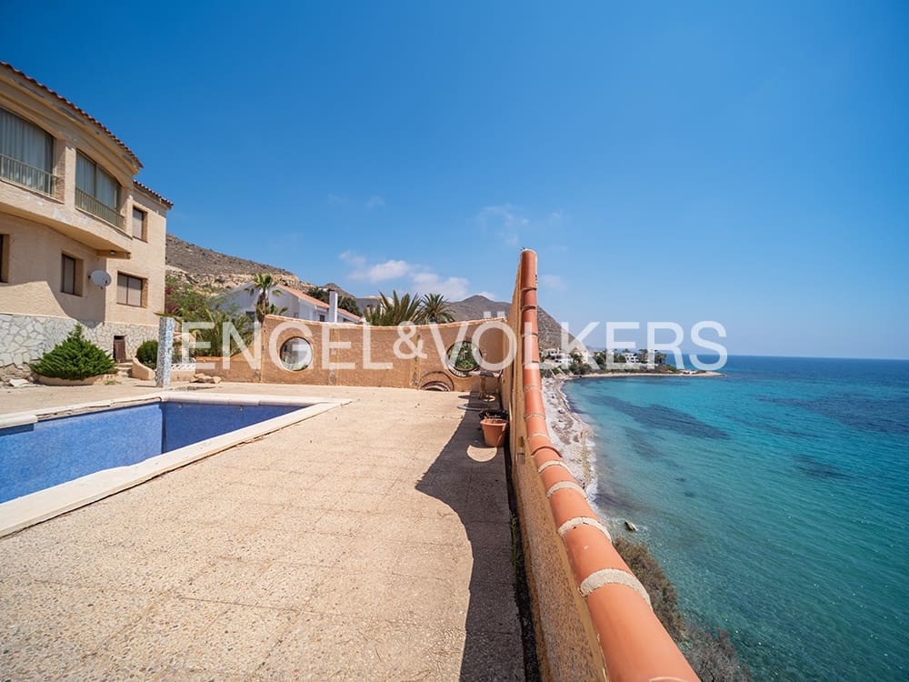 6 quarto Casa em Banda para venda em Coveta Fuma com piscina garagem - 1 290 000 € (Ref: 10085044)