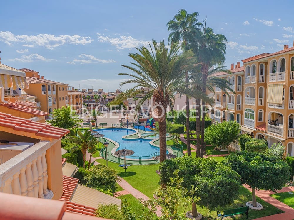 4 camera da letto Villetta Bifamiliare in vendita in El Campello con piscina garage - 449.000 € (Rif: 10086650)