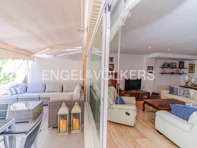 Bungalow de 5 habitaciones en Alicante Golf, Alicante / Alacant ciudad en venta con piscina garaje - 795.000 € (Ref: 10116078)