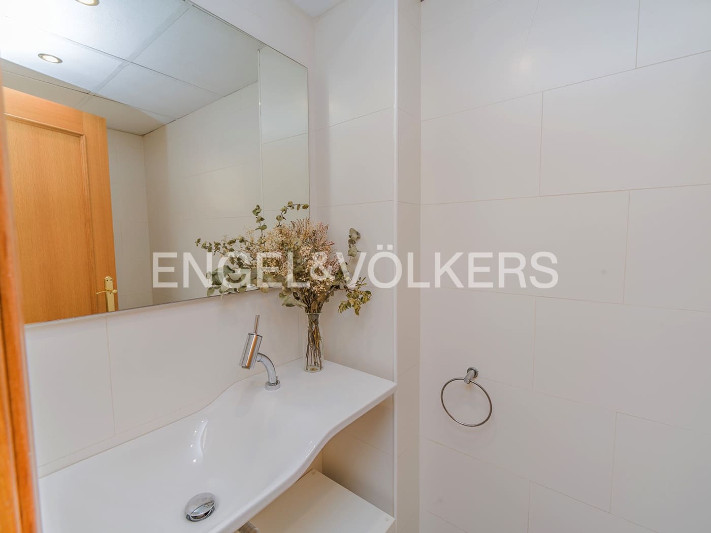 Bungalow de 5 habitaciones en Alicante / Alacant ciudad en venta con piscina garaje - 795.000 € (Ref: 10116078)