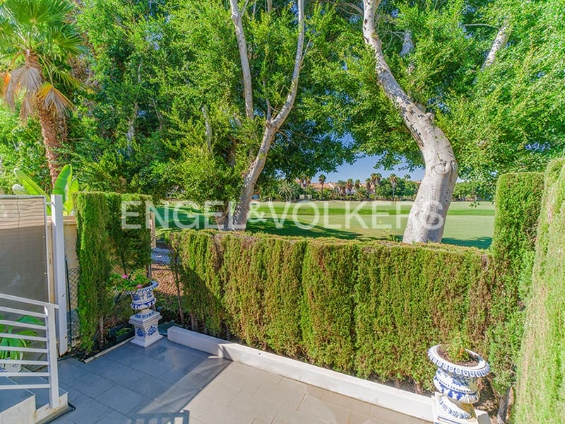 Bungalow de 5 habitaciones en Alicante / Alacant ciudad en venta con piscina garaje - 795.000 € (Ref: 10116078)
