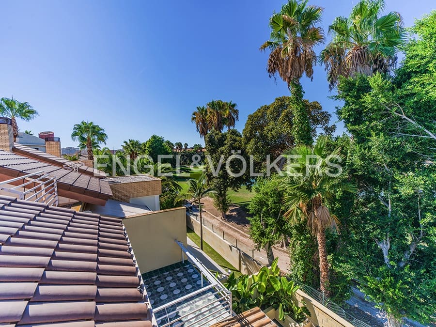 Bungalow de 5 habitaciones en Alicante / Alacant ciudad en venta con piscina garaje - 795.000 € (Ref: 10116078)