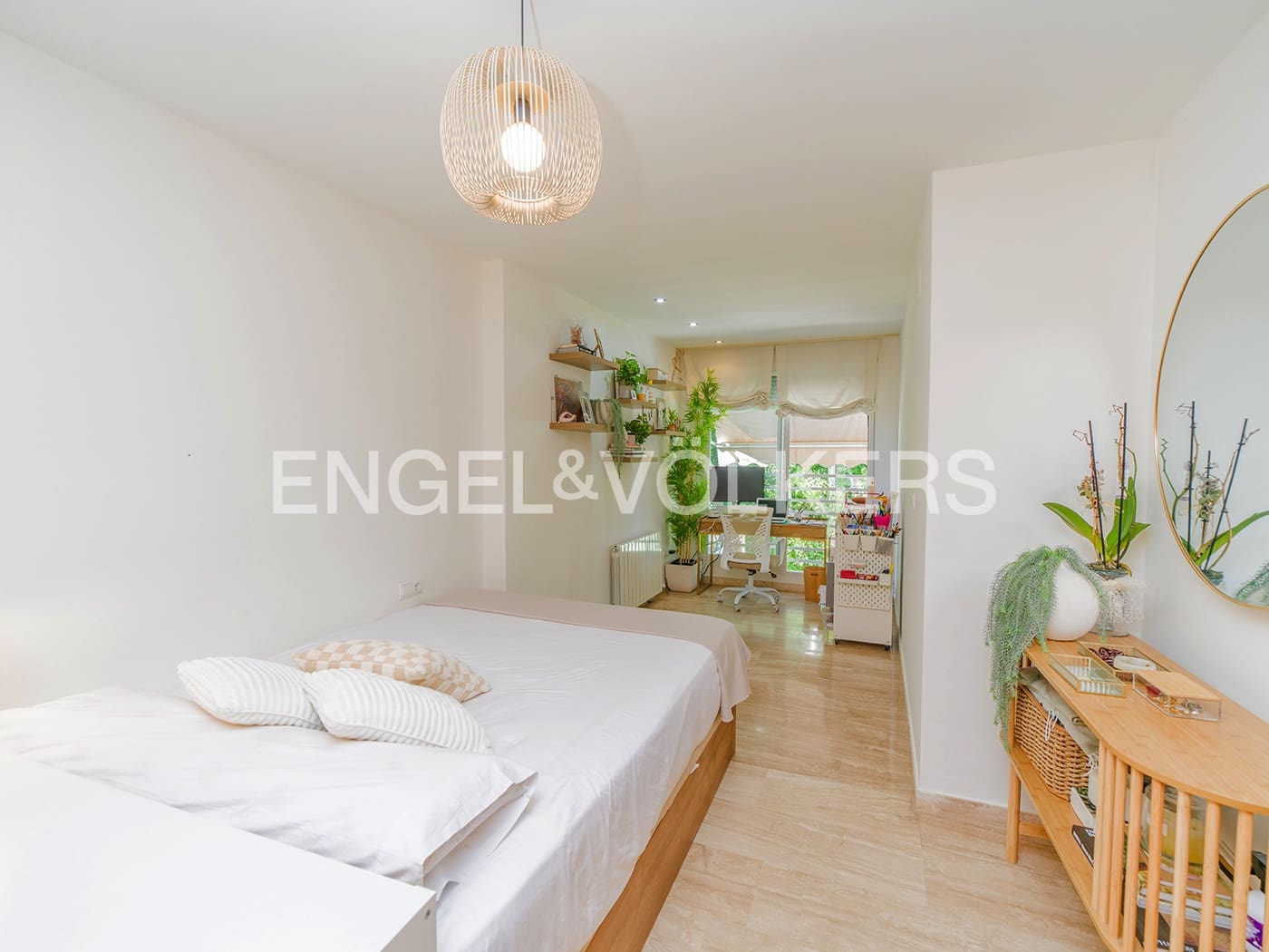 Bungalow de 5 habitaciones en Alicante / Alacant ciudad en venta con piscina garaje - 795.000 € (Ref: 10116078)