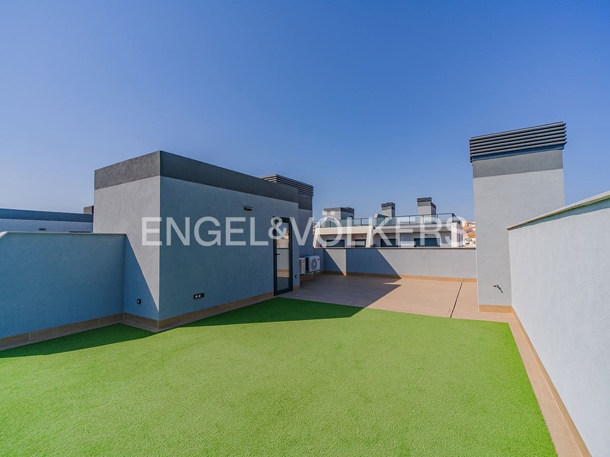2 slaapkamer Appartement te koop in Gran Alacant met zwembad garage - € 499.000 (Ref: 10120997)