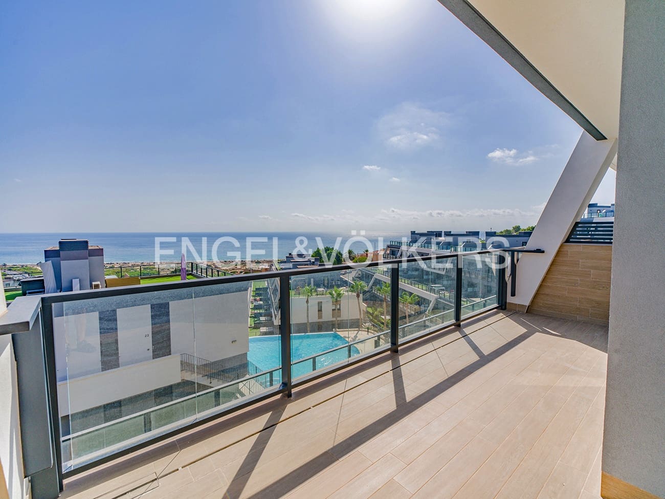 2 slaapkamer Appartement te koop in Gran Alacant met zwembad garage - € 499.000 (Ref: 10120997)