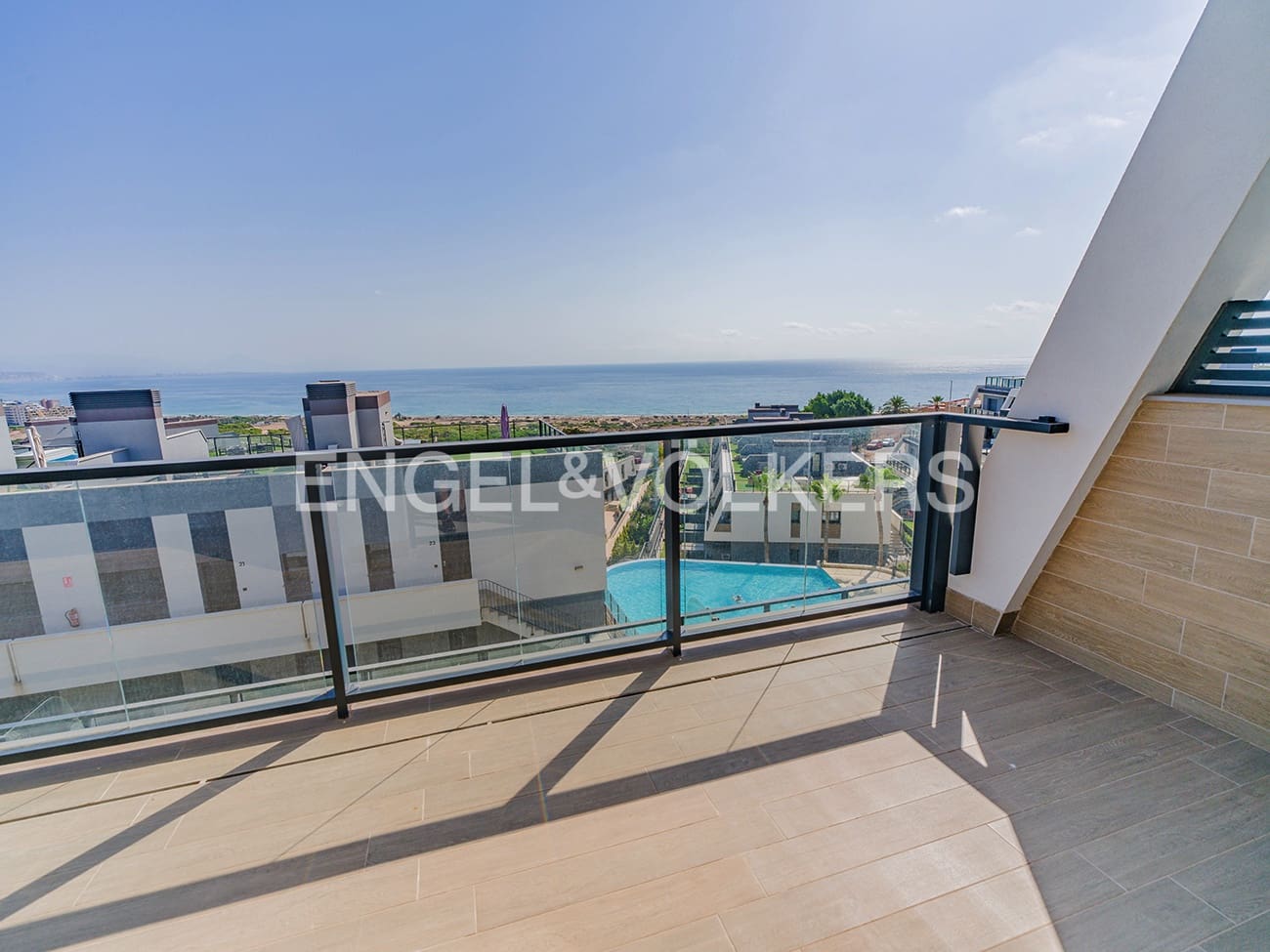 2 slaapkamer Appartement te koop in Gran Alacant met zwembad garage - € 499.000 (Ref: 10120997)