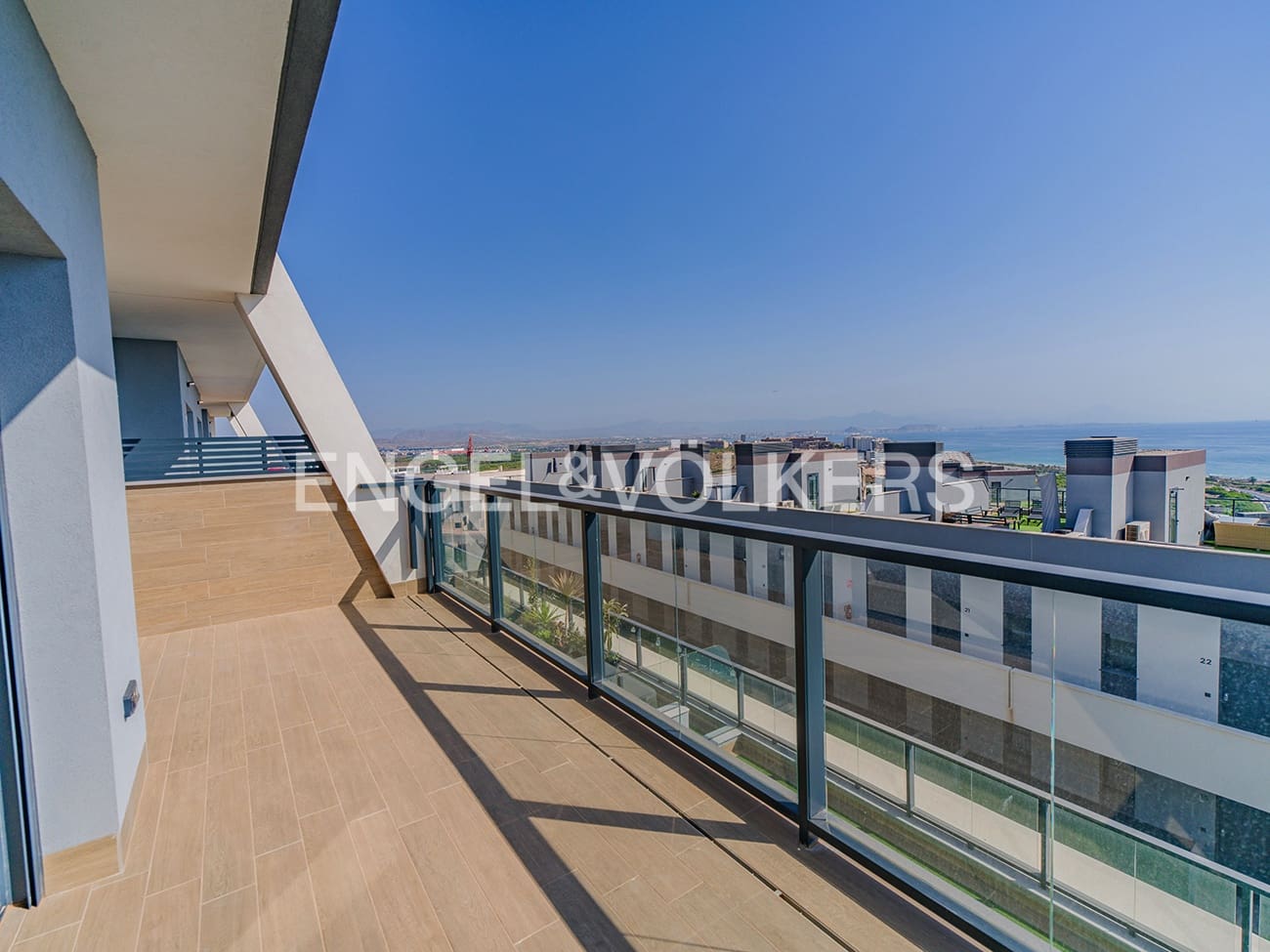 2 slaapkamer Appartement te koop in Gran Alacant met zwembad garage - € 499.000 (Ref: 10120997)