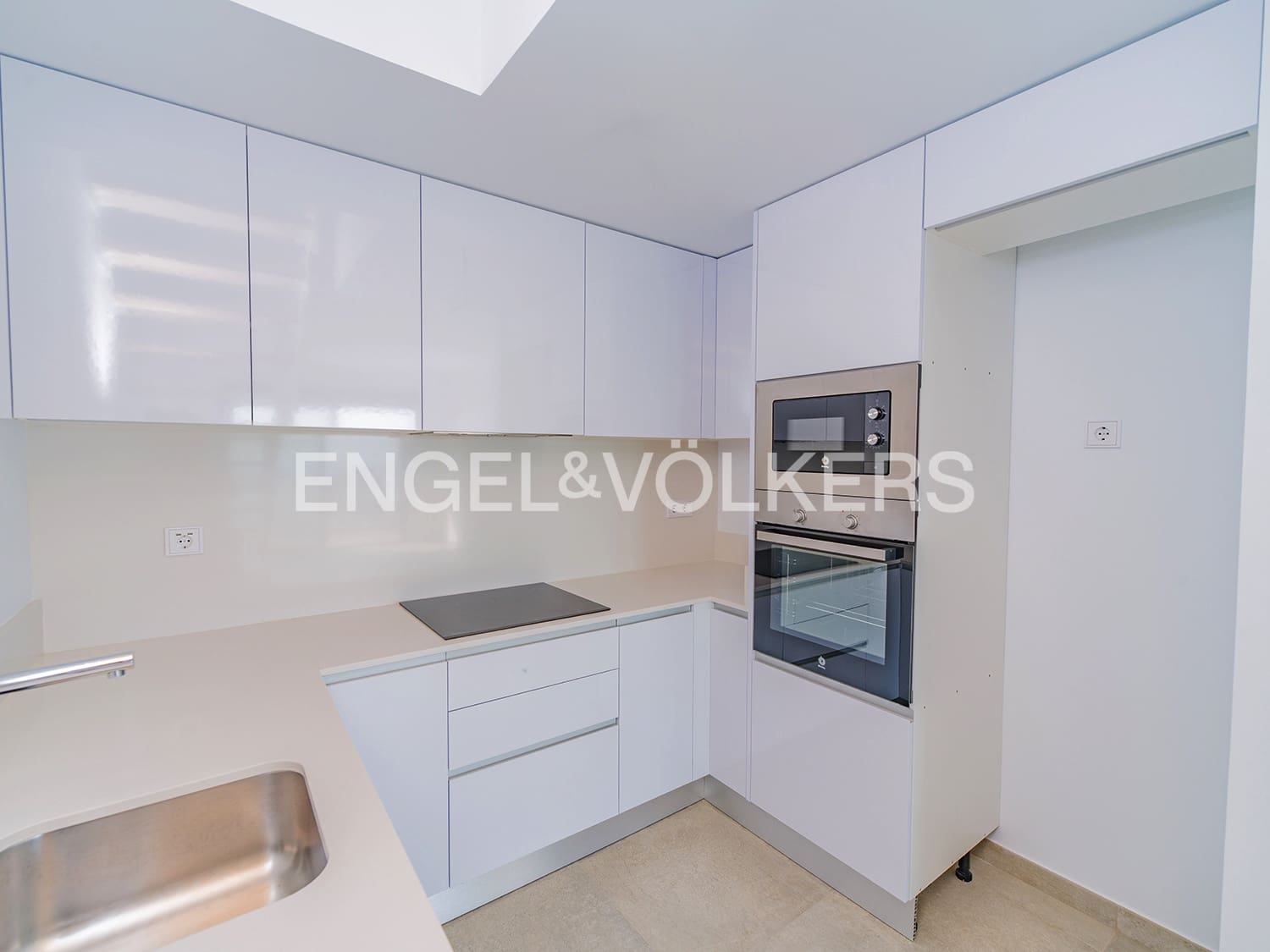 2 slaapkamer Appartement te koop in Gran Alacant met zwembad garage - € 499.000 (Ref: 10120997)