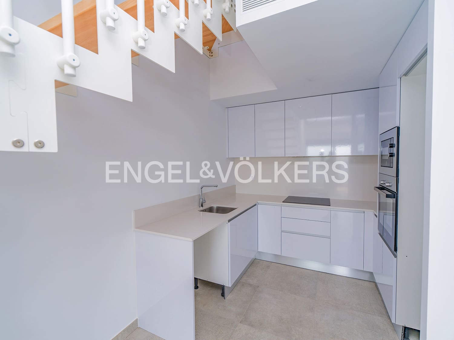 2 slaapkamer Appartement te koop in Gran Alacant met zwembad garage - € 499.000 (Ref: 10120997)