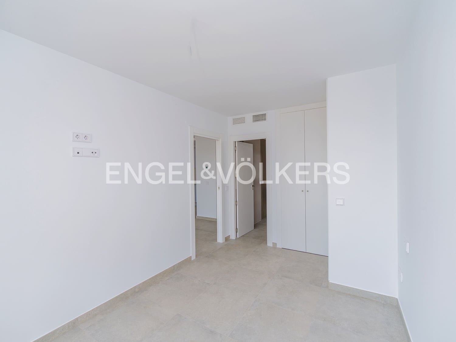 2 slaapkamer Appartement te koop in Gran Alacant met zwembad garage - € 499.000 (Ref: 10120997)
