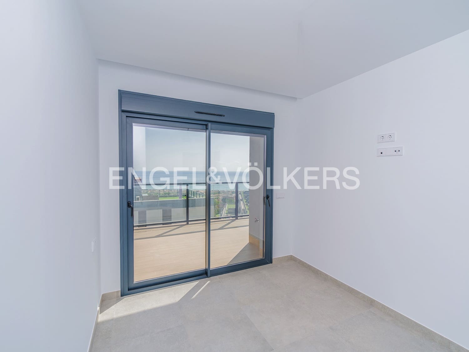 2 slaapkamer Appartement te koop in Gran Alacant met zwembad garage - € 499.000 (Ref: 10120997)