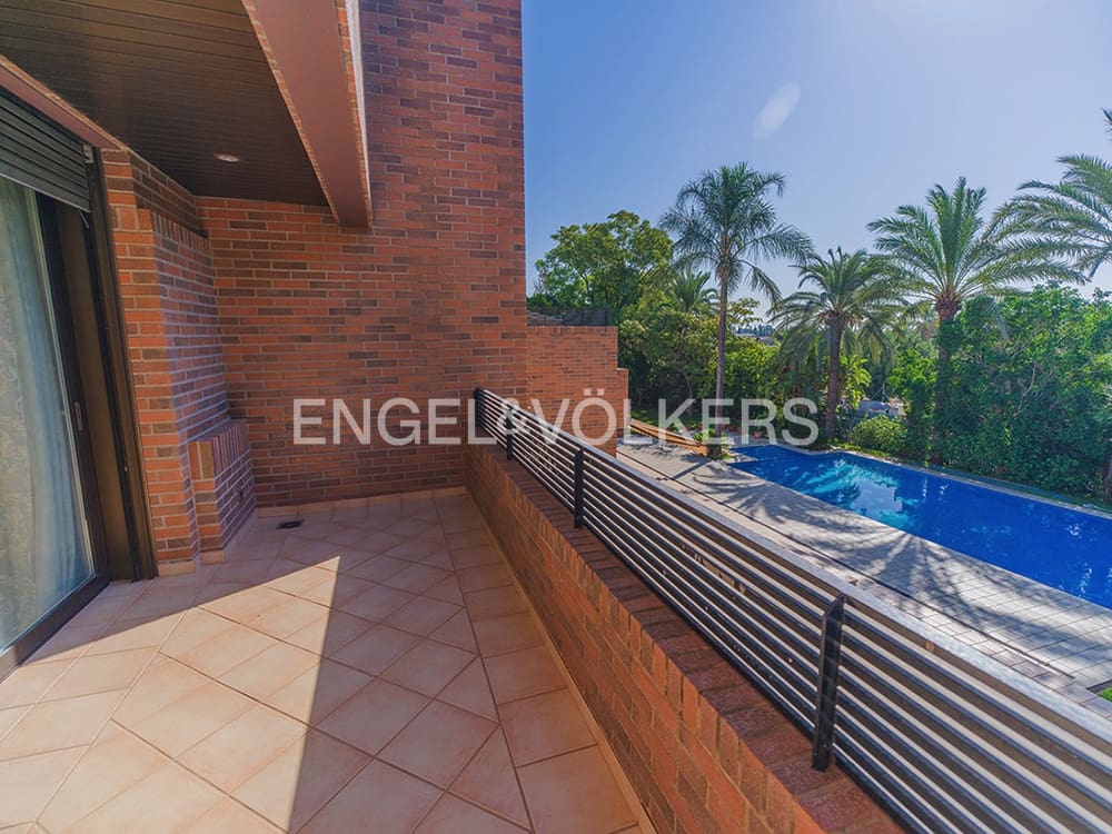 Apartamento de 4 habitaciones en Cabo de las Huertas en venta con piscina garaje - 550.000 € (Ref: 10124950)
