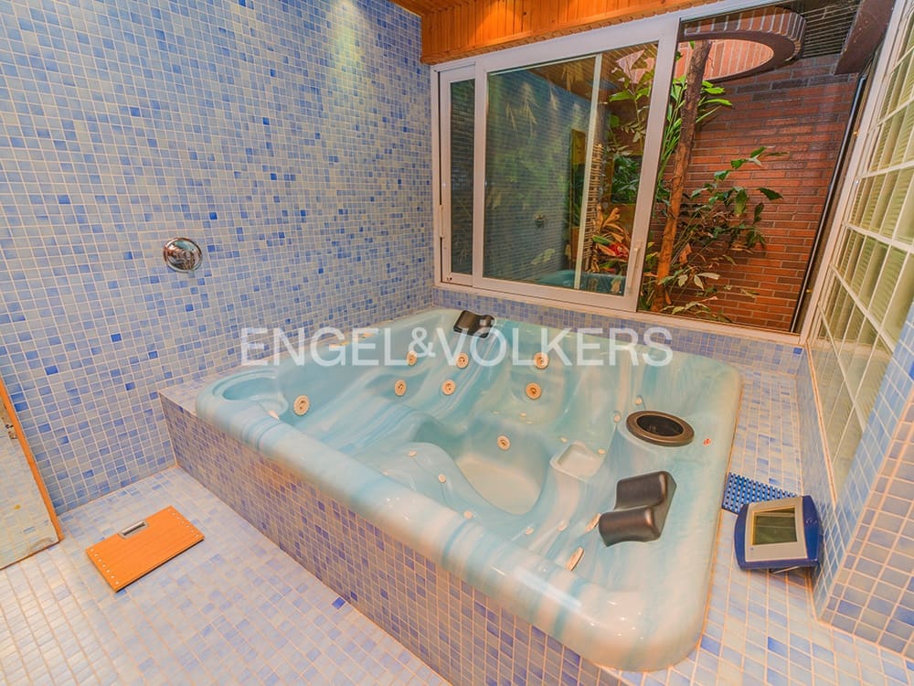 Apartamento de 4 habitaciones en Cabo de las Huertas en venta con piscina garaje - 550.000 € (Ref: 10124950)