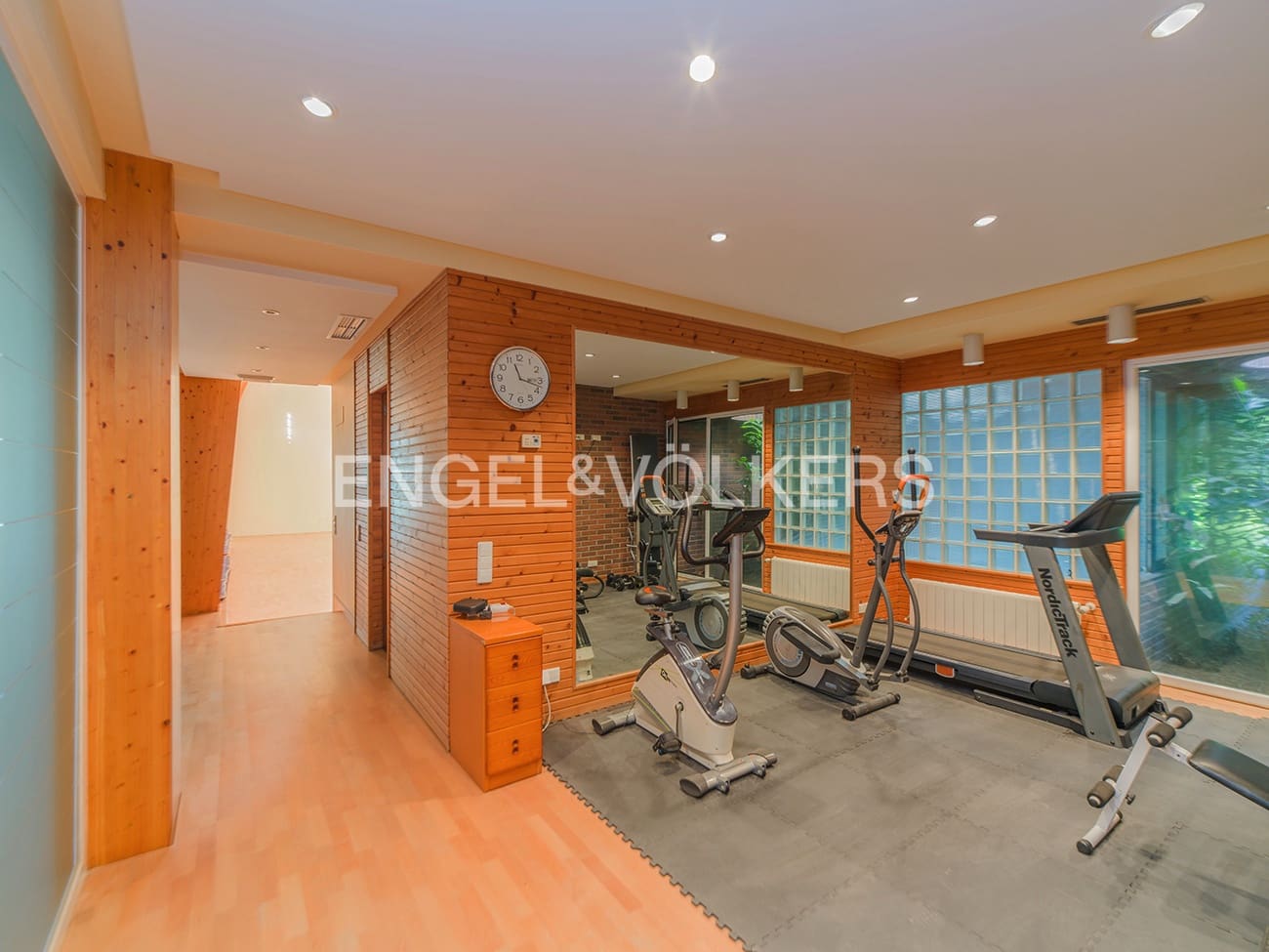 Apartamento de 4 habitaciones en Cabo de las Huertas en venta con piscina garaje - 550.000 € (Ref: 10124950)