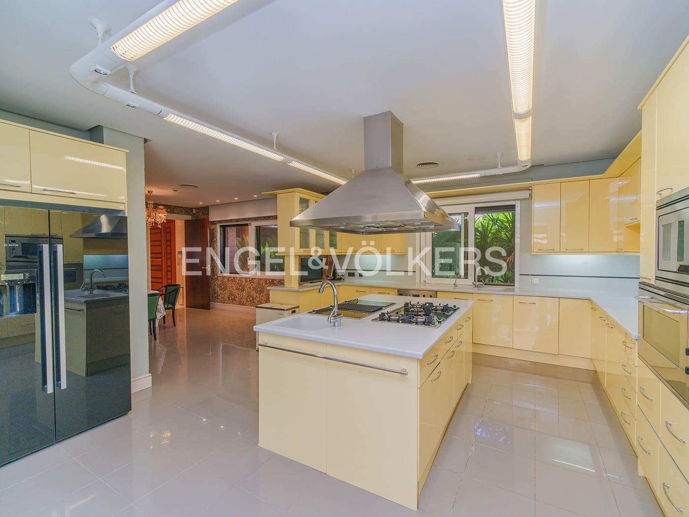 Apartamento de 4 habitaciones en Cabo de las Huertas en venta con piscina garaje - 550.000 € (Ref: 10124950)