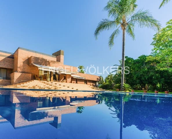 6 Zimmer Villa zu verkaufen in Matola, Elche / Elx mit Pool Garage - 1.720.000 € (Ref: 10127277)