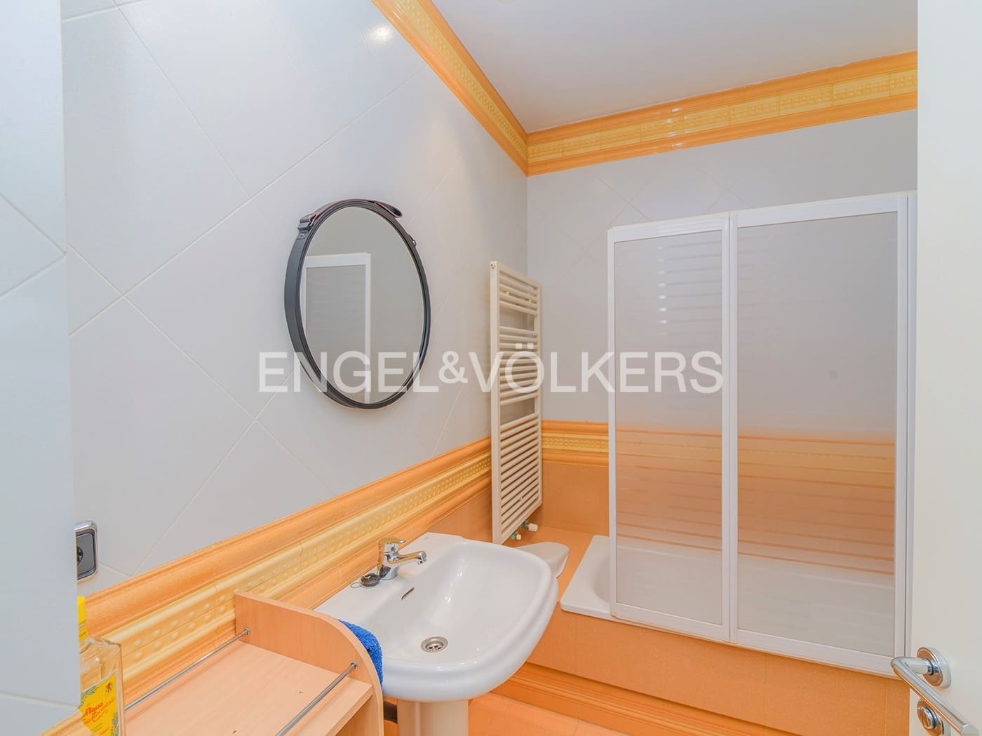 6 bedroom Villa for sale in Matola with pool garage - € 1,720,000 (Ref: 10127277)