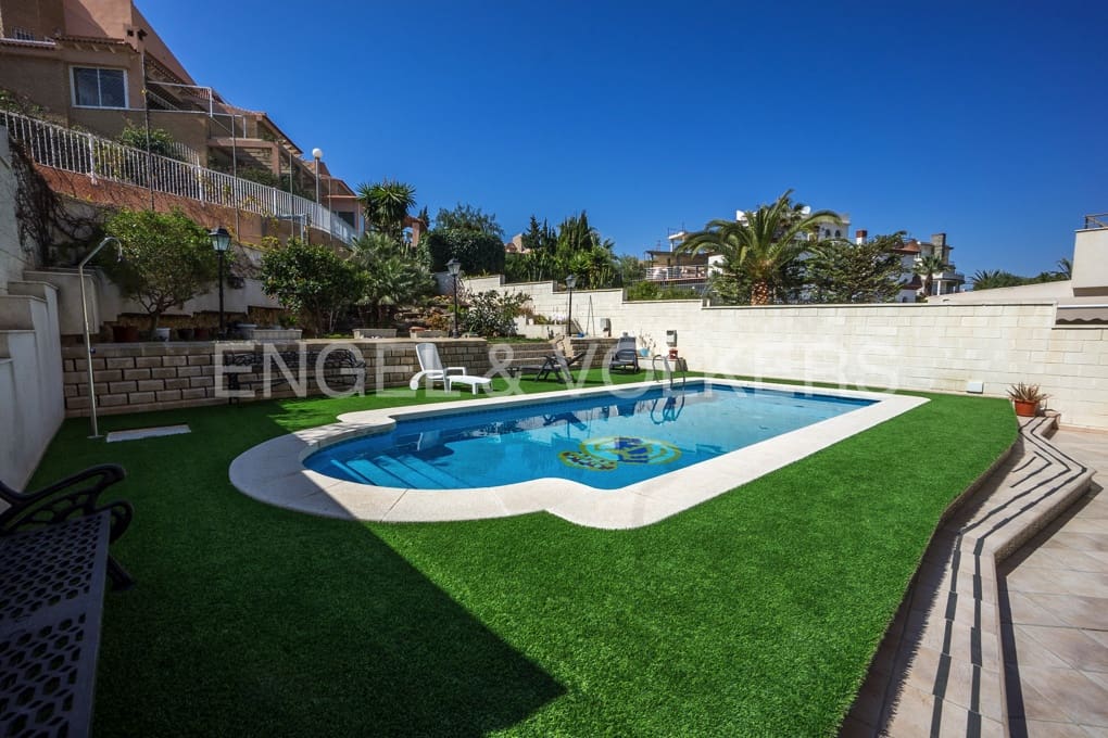 5 slaapkamer Villa te koop in Cabo de las Huertas met zwembad garage - € 1.190.000 (Ref: 10132127)