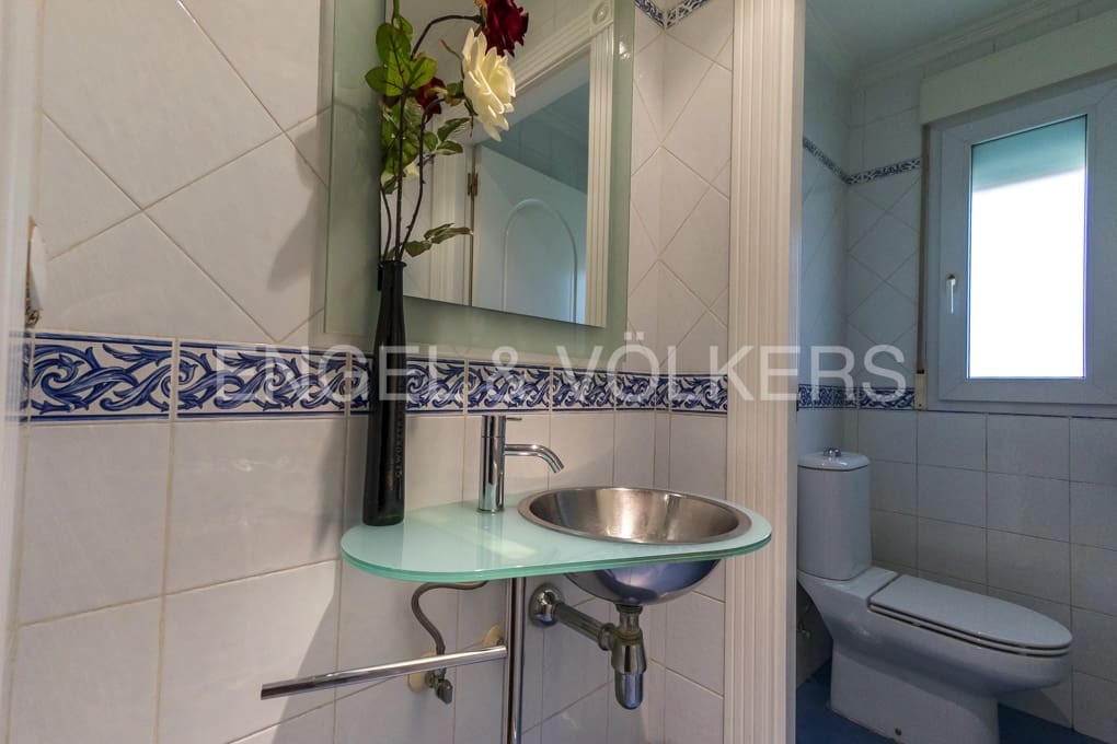 5 slaapkamer Villa te koop in Cabo de las Huertas met zwembad garage - € 1.190.000 (Ref: 10132127)