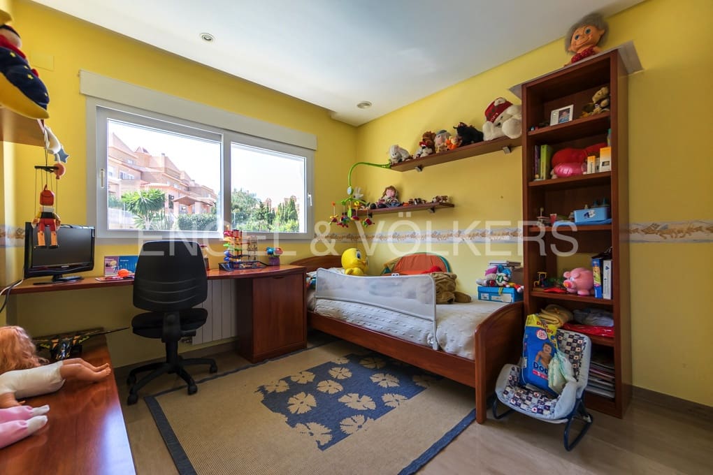 5 slaapkamer Villa te koop in Cabo de las Huertas met zwembad garage - € 1.190.000 (Ref: 10132127)