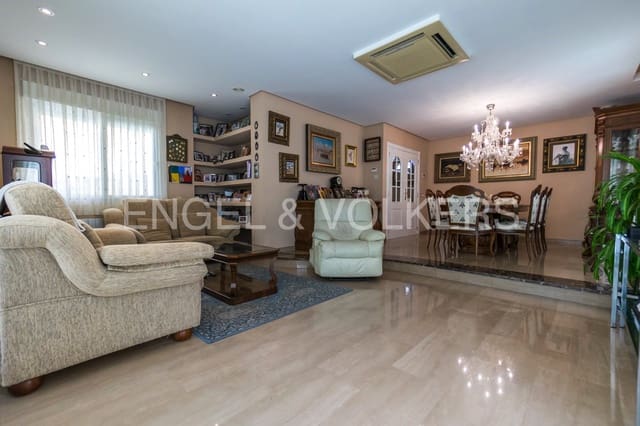 5 slaapkamer Villa te koop in Cabo de las Huertas, Alicante stad met zwembad garage - € 1.190.000 (Ref: 10132127)