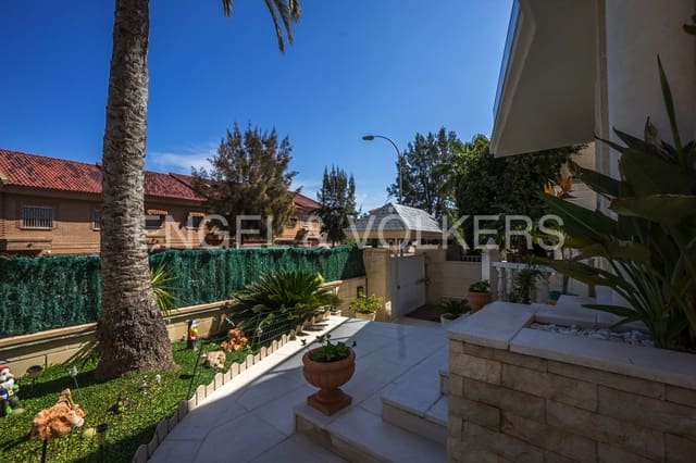 5 slaapkamer Villa te koop in Cabo de las Huertas, Alicante stad met zwembad garage - € 1.190.000 (Ref: 10132127)