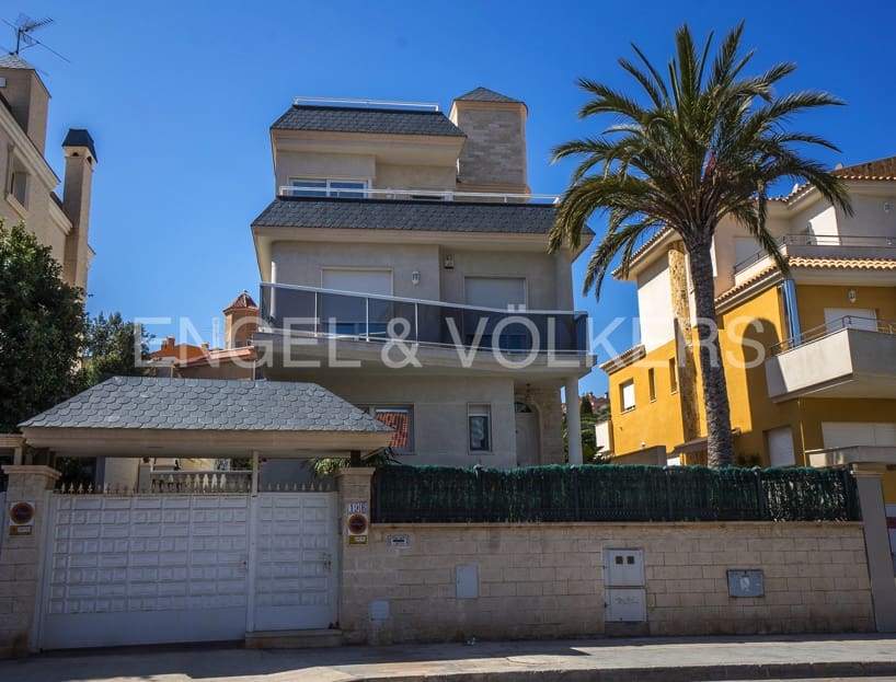 5 slaapkamer Villa te koop in Cabo de las Huertas met zwembad garage - € 1.190.000 (Ref: 10132127)