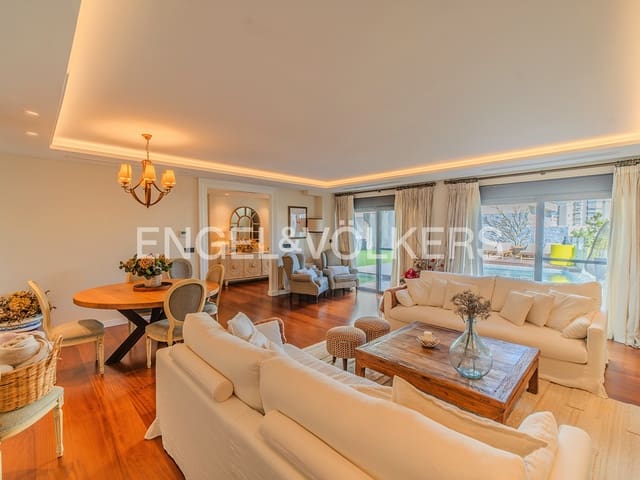 5 makuuhuone Huvila myytävänä paikassa Cabo de las Huertas, Alicante kaupunki mukana uima-altaan 
autotalli - 2 000 000 € (Ref: 10136302)